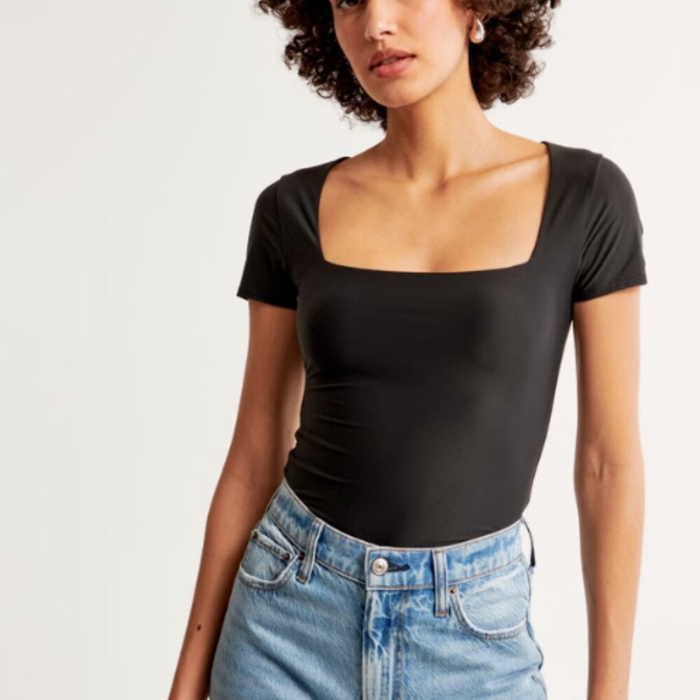 Abercrombie & Fitch Soft Matte Seamless Tuckable Squareneck Top